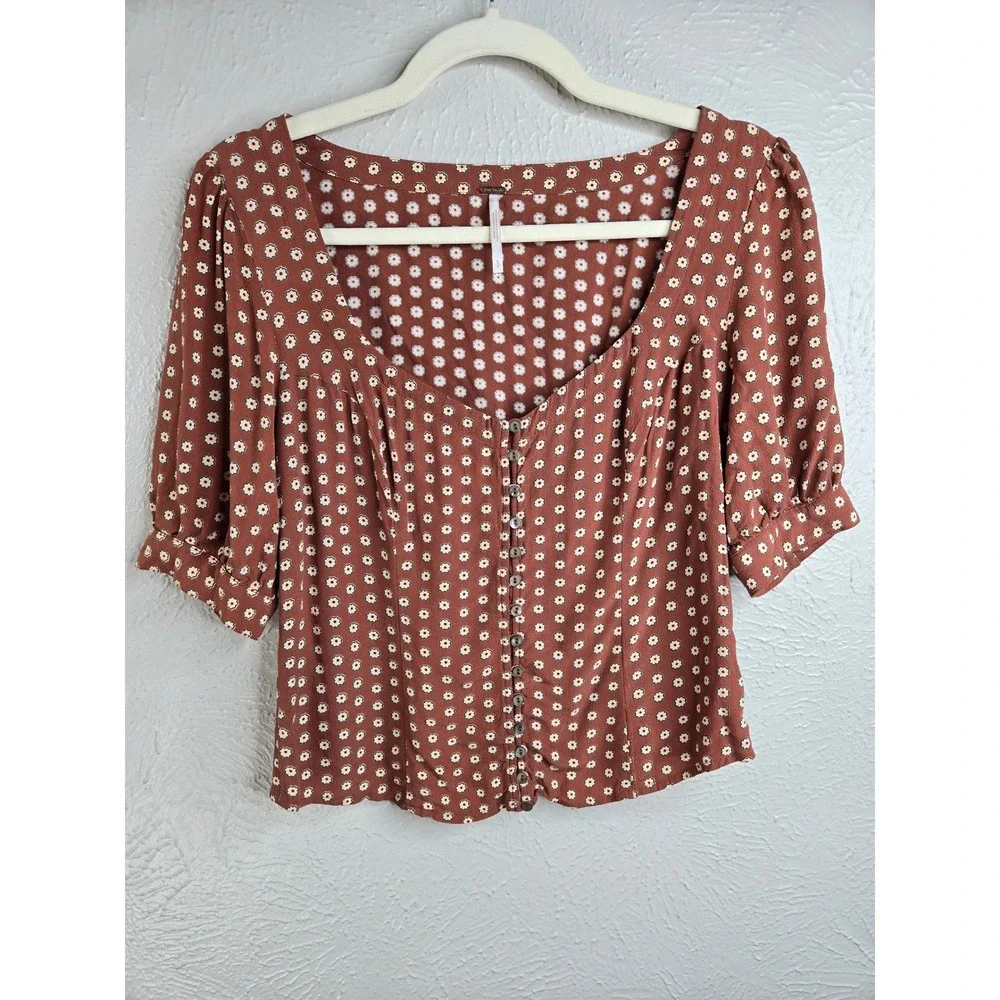 Free People Floral Button Front Blouse Small Brown Short Sleeve Boho Cottage Top